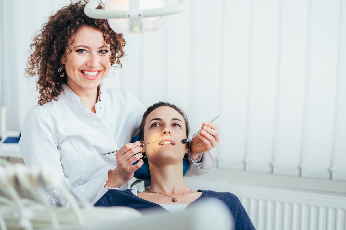 Dentist in Syosset